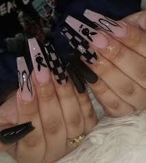 Qz Nailz Image